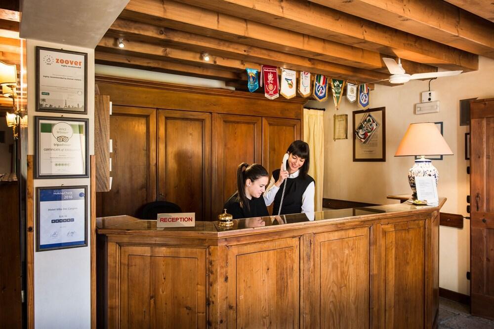 Hotel Villa Dei Carpini Одерцо Экстерьер фото