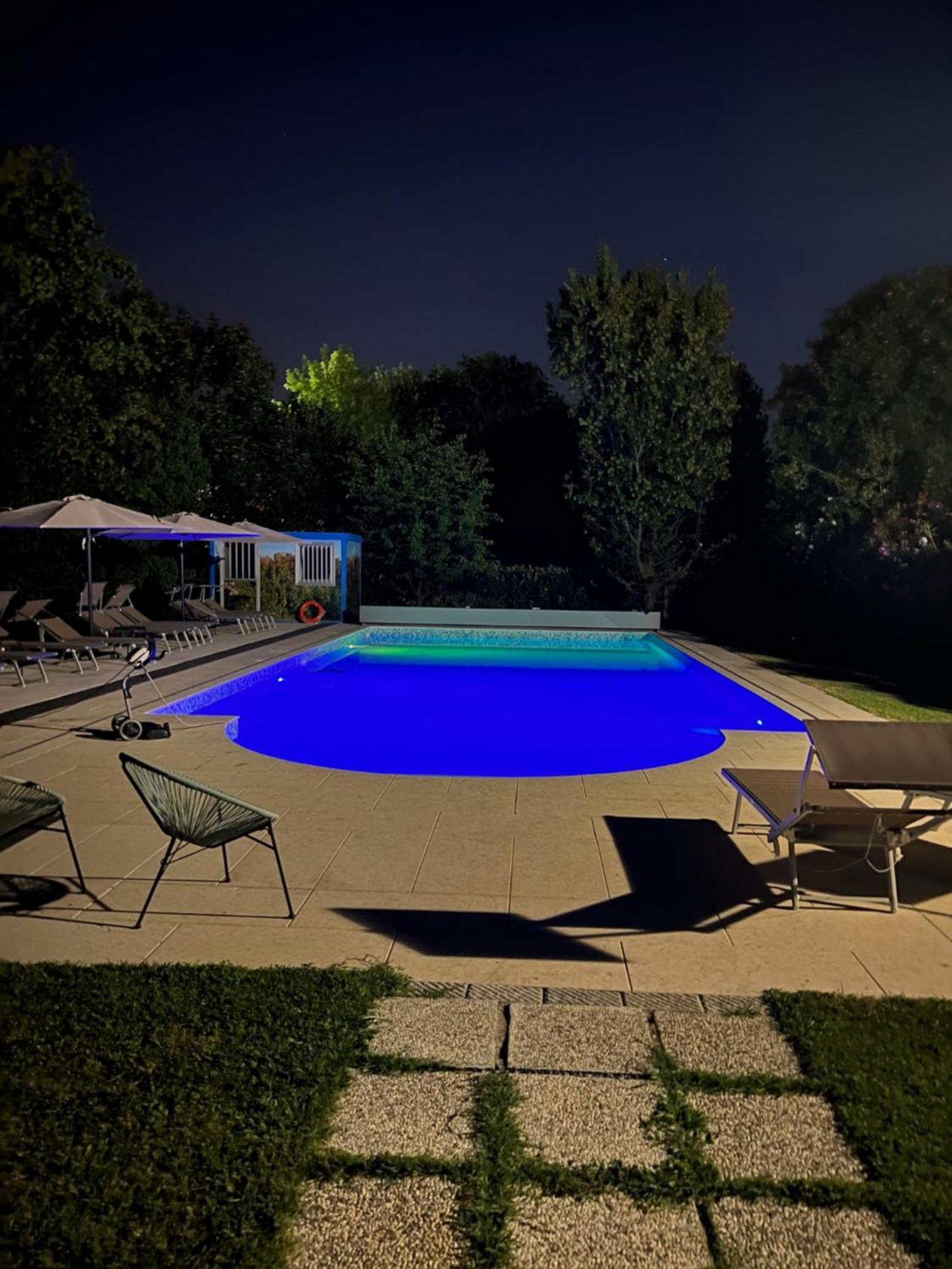 Hotel Villa Dei Carpini Одерцо Экстерьер фото